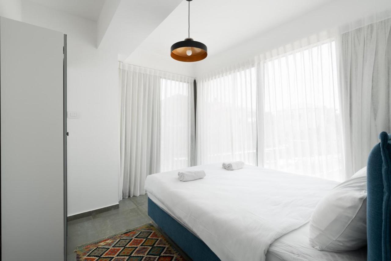 Yefet - By Beach Apartments Tlv Tel Aviv Exterior photo